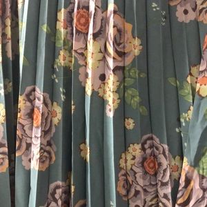 DeAnne wrap skirt new without tags